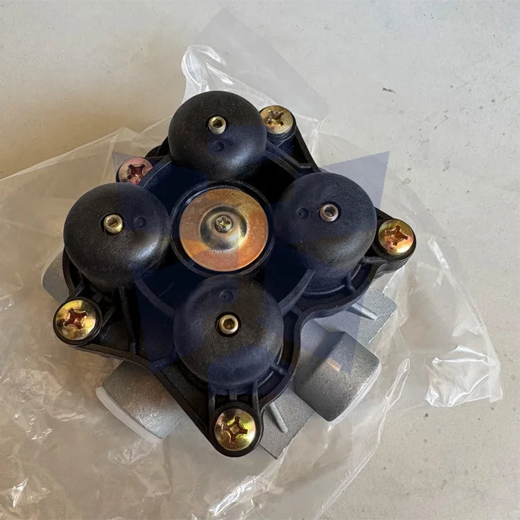 4-circuit protection valve 9347144000 for MAN TGA TGS and TGX trucks