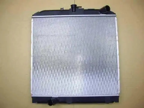 Radiator 16400-78101 16400-78100 for Hino J05C Truck 2000–10