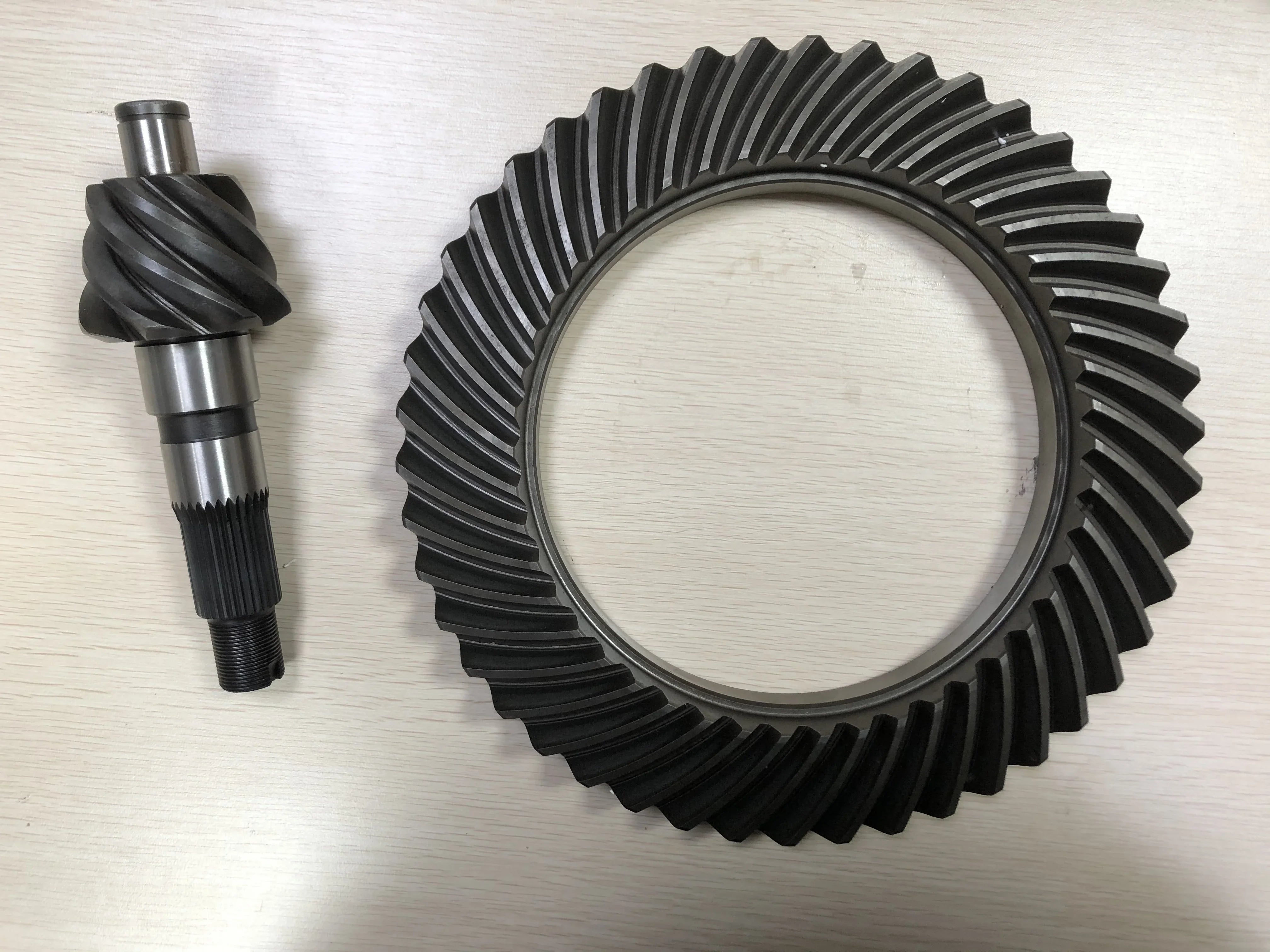 Crown and Pinion Gear 7X46 for Mazda Rear Differential