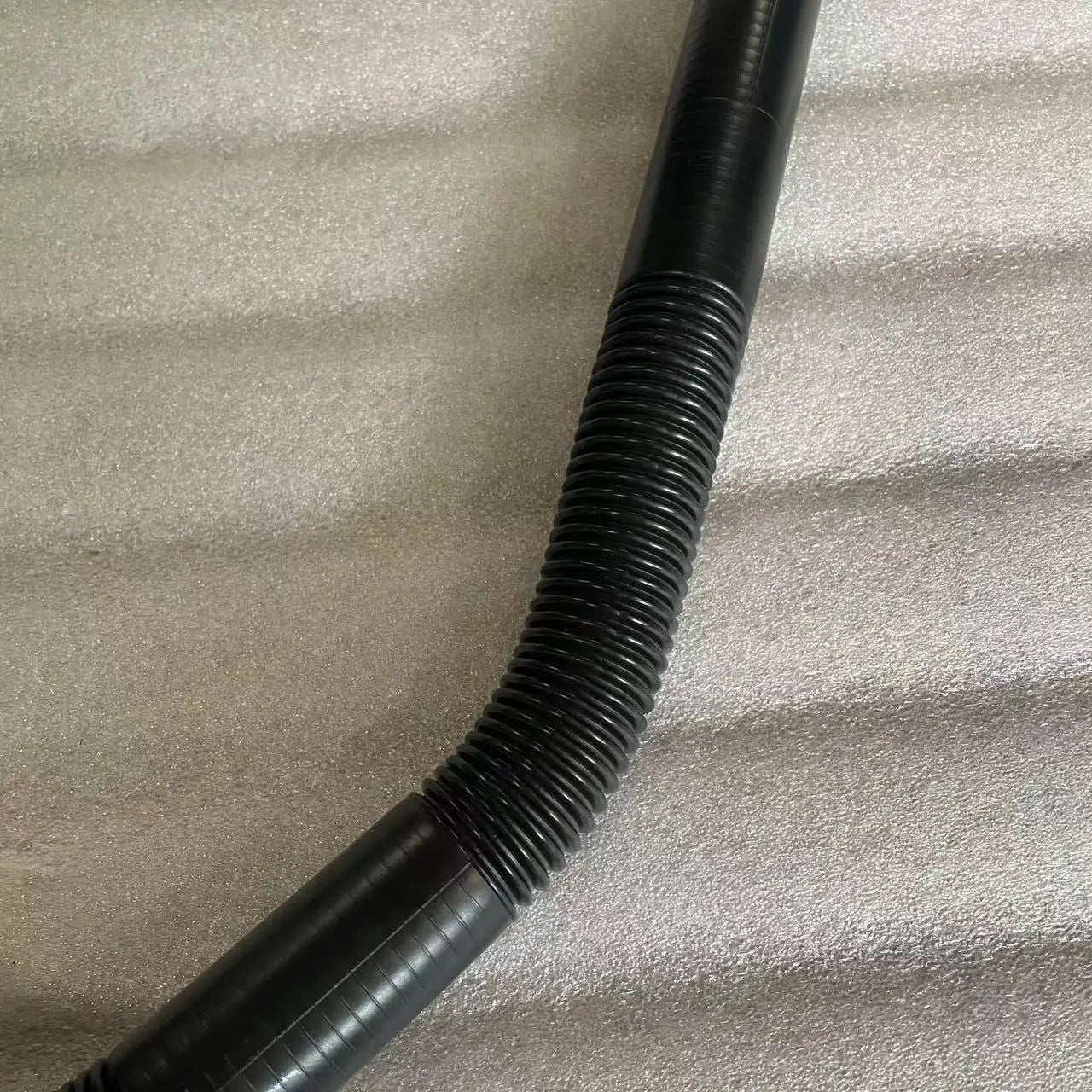 Mercedes Truck Oil Filler Pipe A4570102764 (1996–2014)