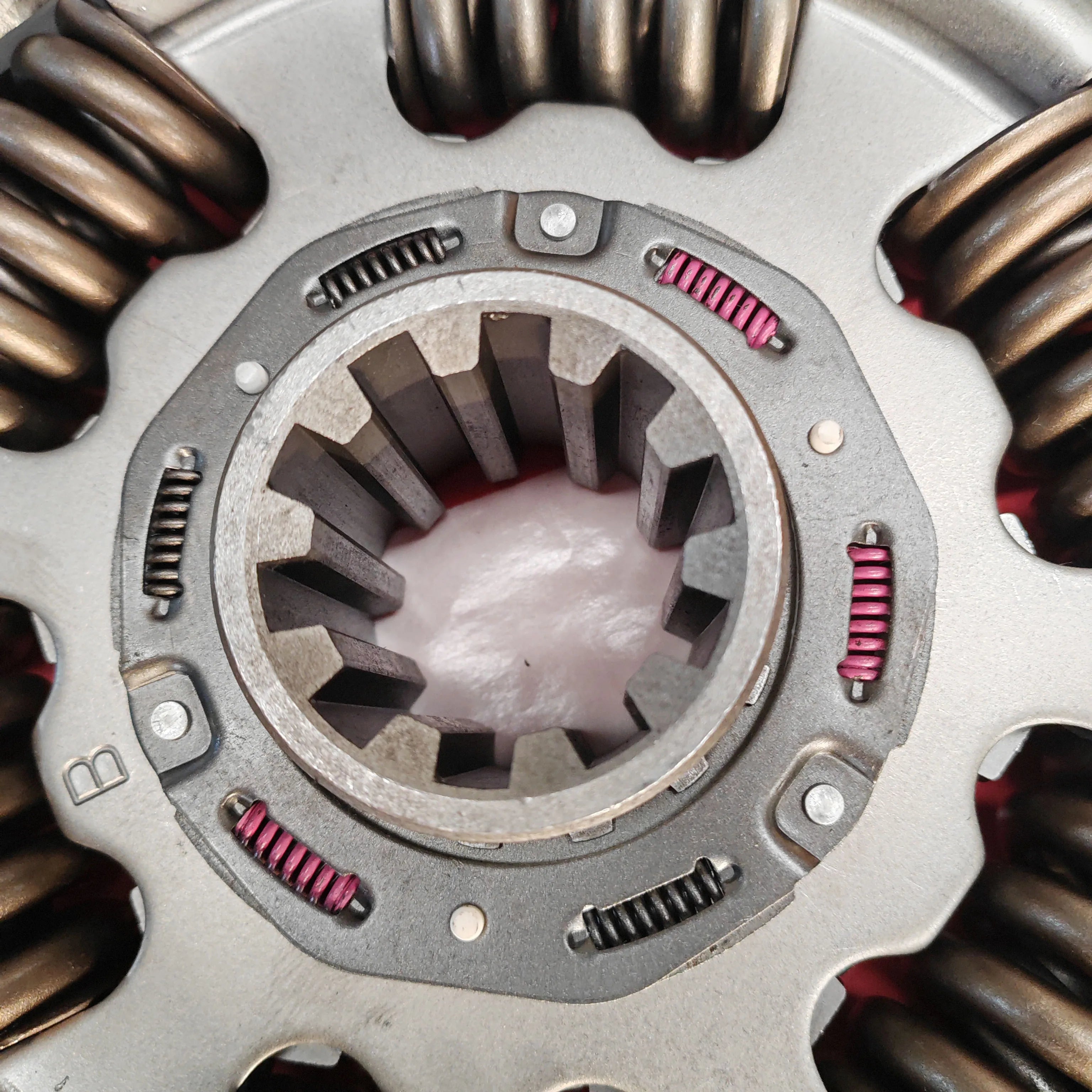 Isuzu NKR 4JB1 Clutch Kit 00886-60101 Exedy Disc 1994–2004