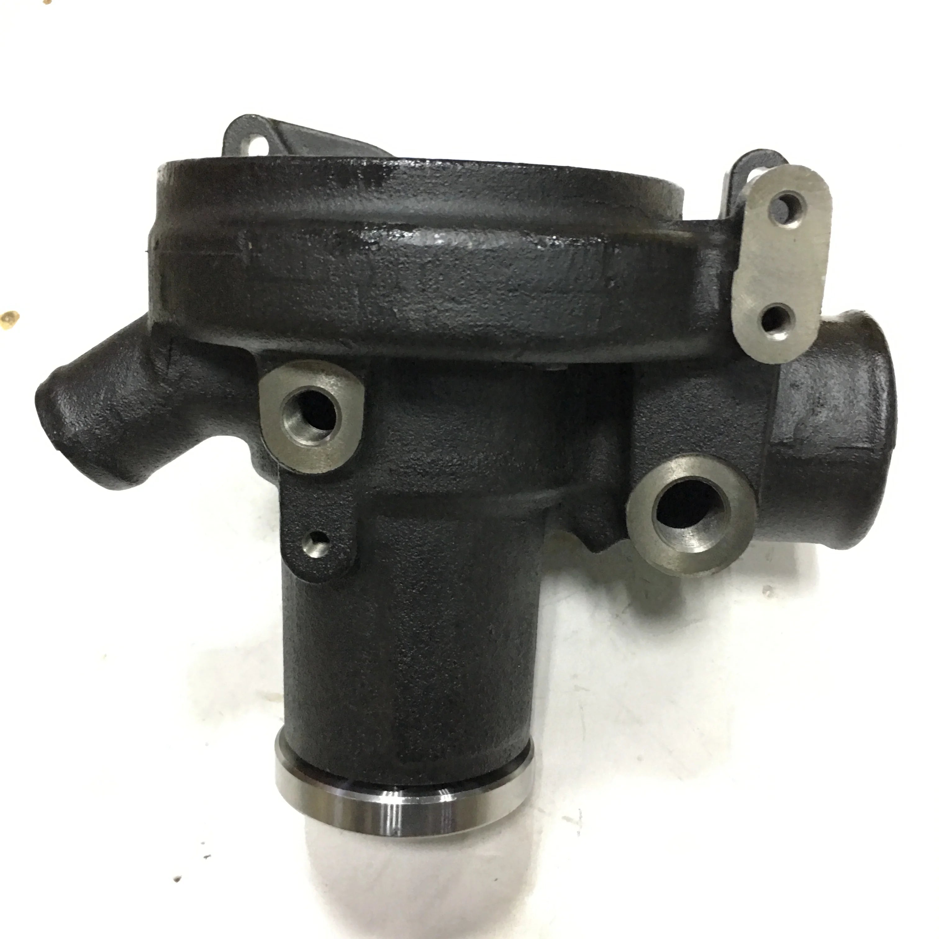 Water Pump ME995716 for Mitsubishi Fuso 6D22T 2000–2020