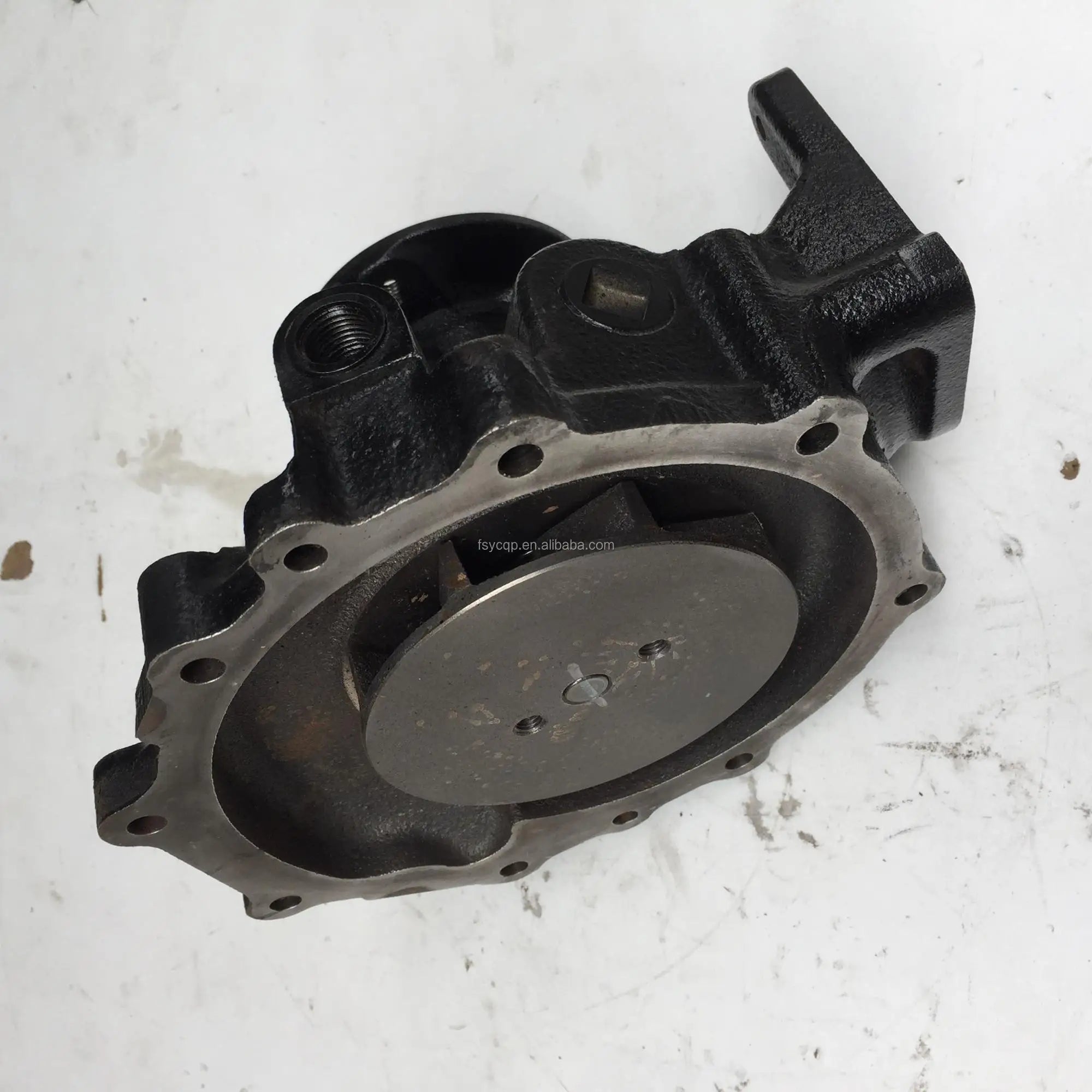 Water Pump for Hino 500 Ranger Trucks with J08E J08C Engines