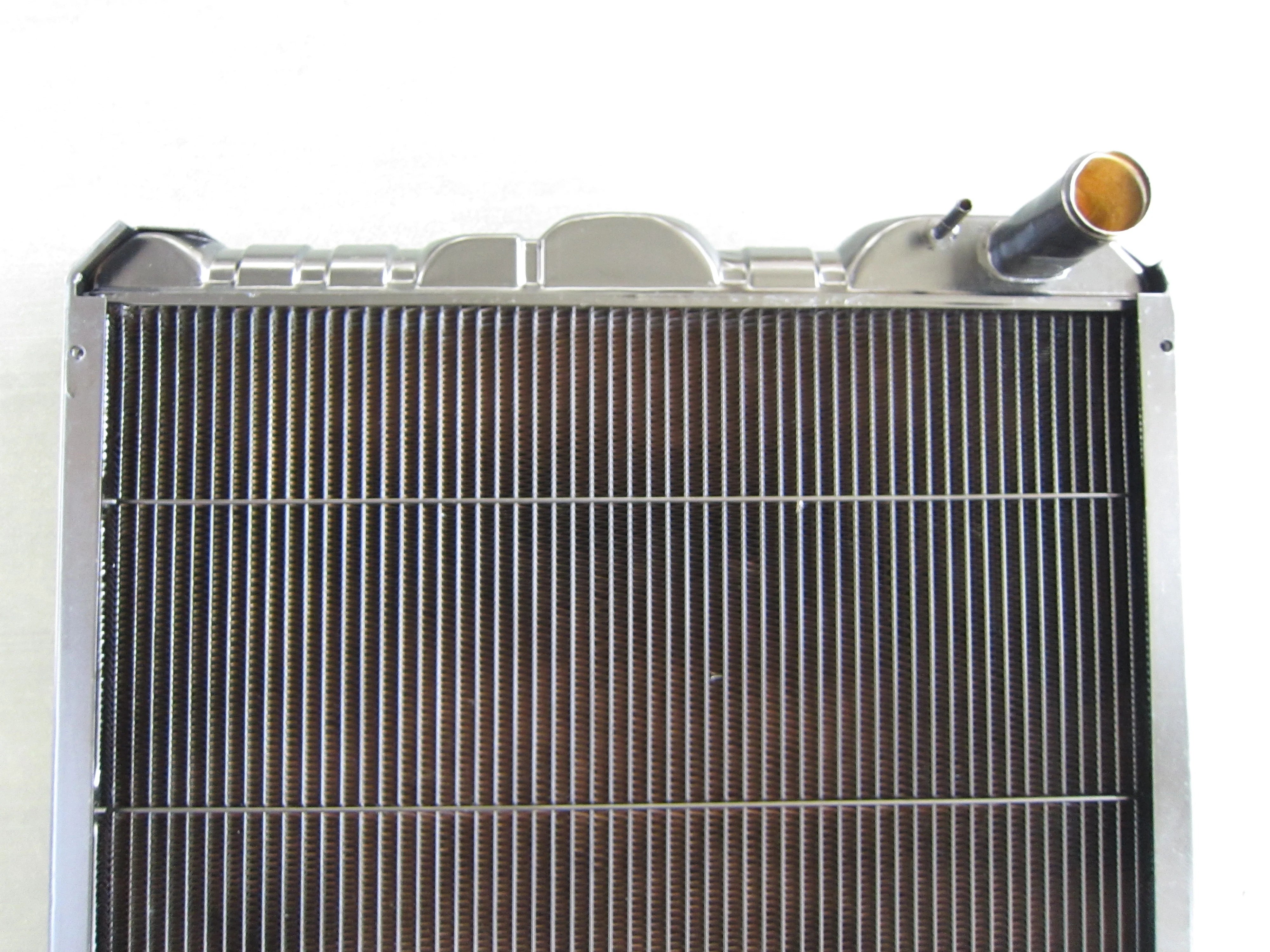 Radiator 21400-01Z73 21400-00Z06 for Nissan UD CWB450