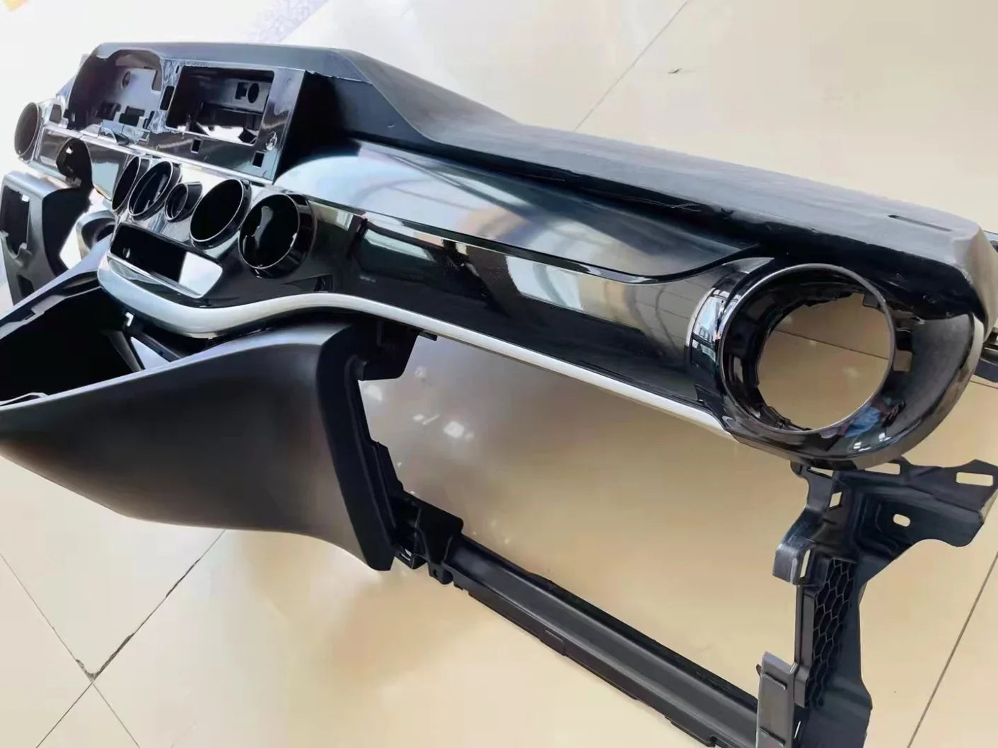 Mercedes Benz Vito V260 V250 Dashboard Upgrade to Vito W447