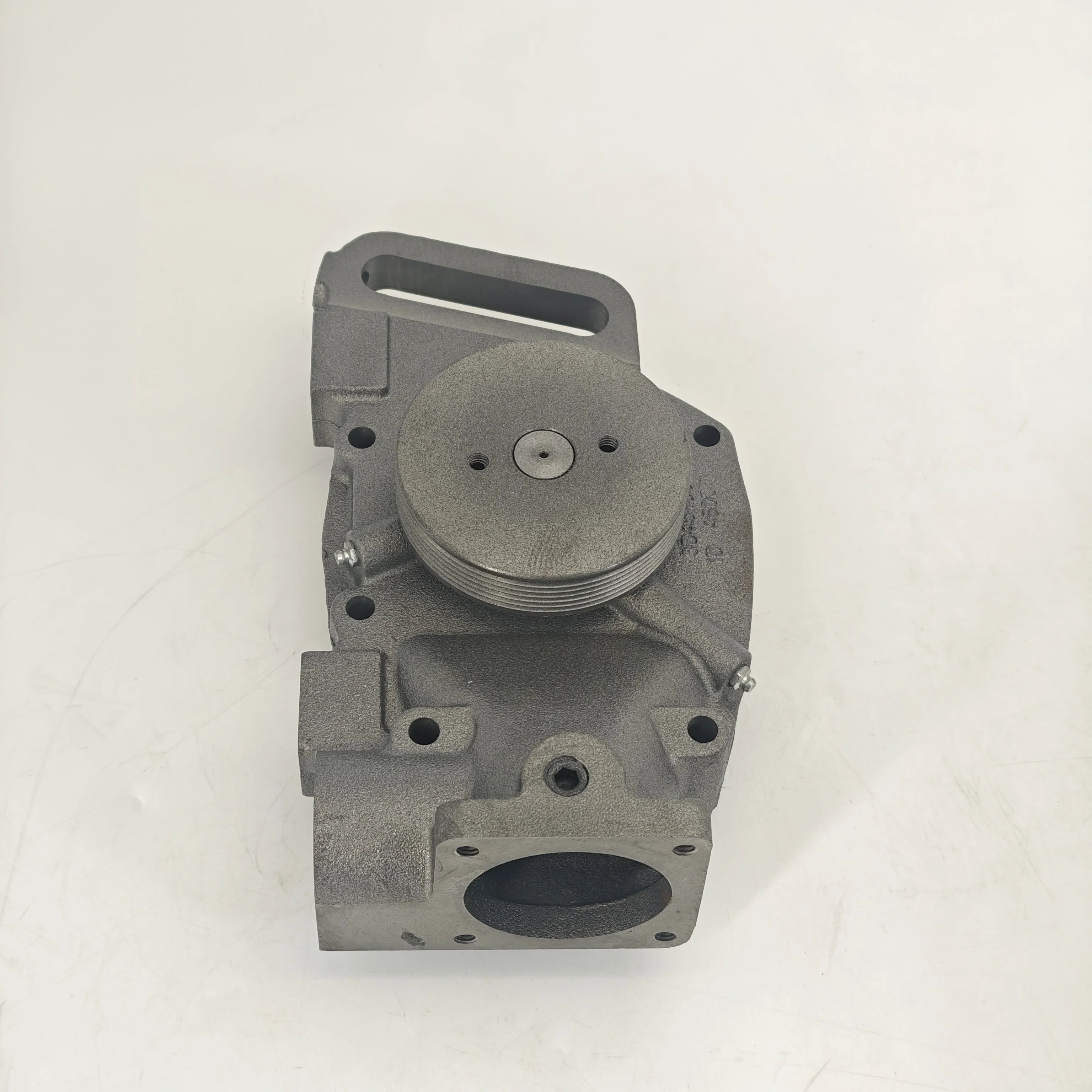 NT855 NTA855 Diesel Engine Parts 3024386 Water Pump for Cummins