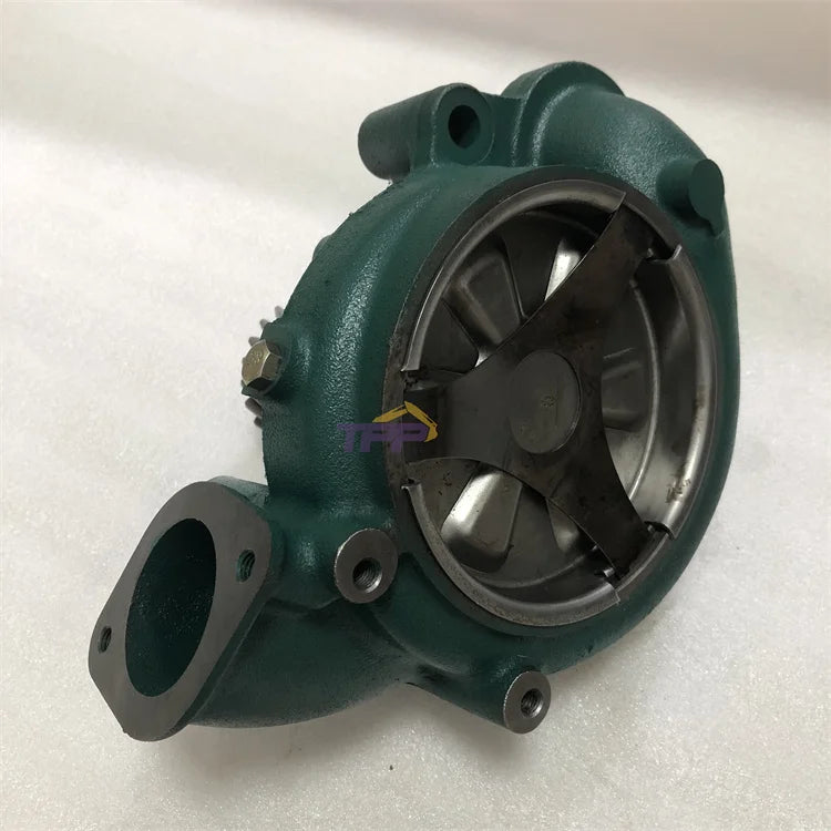 Water Pump 8192050 for Volvo Trucks 1993–2016