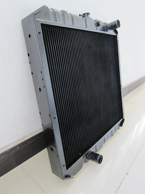 Radiator MC433496 ME293975 ME294377 ME298956 - Fuso Fighter