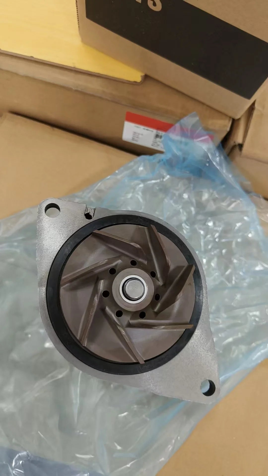 High quality Cum mins QSB ISB Engine Water Pump 2881688 5473237