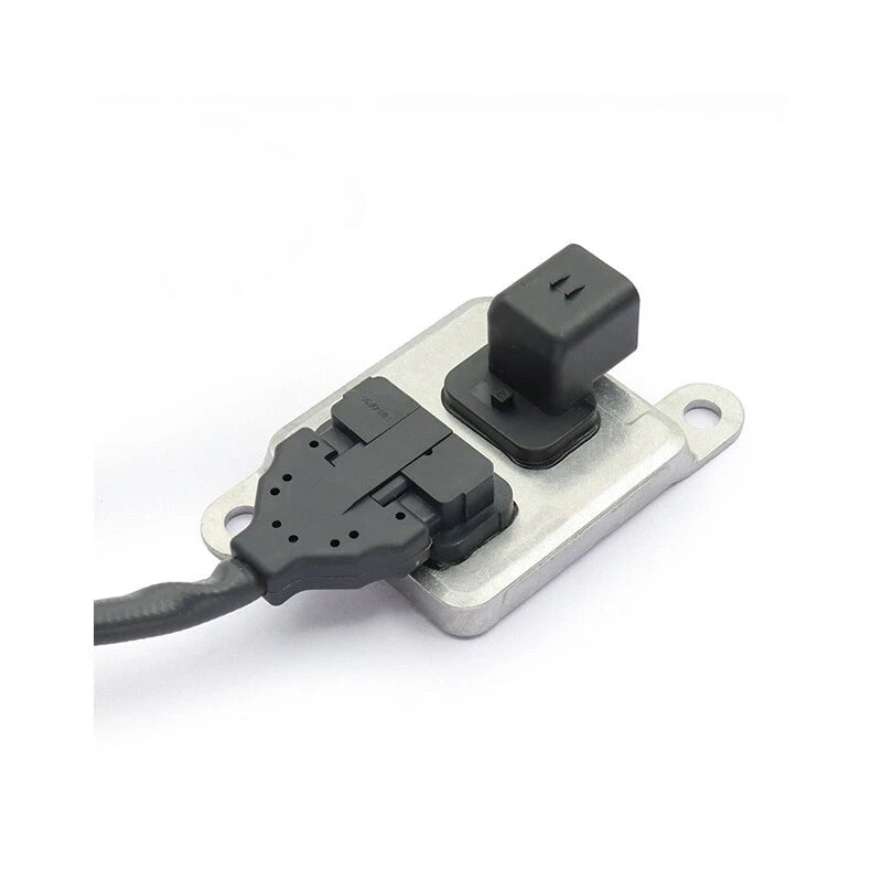 Nitrogen NOx Oxygen Sensor 5WK97330A / A0101531528 / SNS330A / A2C87396000-01 for Mercedes-Benz (EU) (2014–2024)