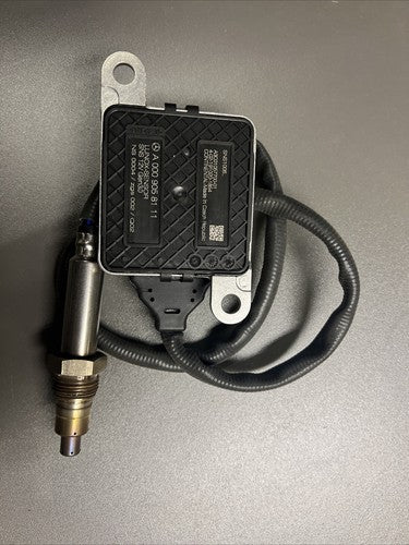 Nitrogen NOx Oxygen Sensor A0009058111 / A3C06300700-01 / SNS1006A for Mercedes-Benz (EU) (2014–2023)