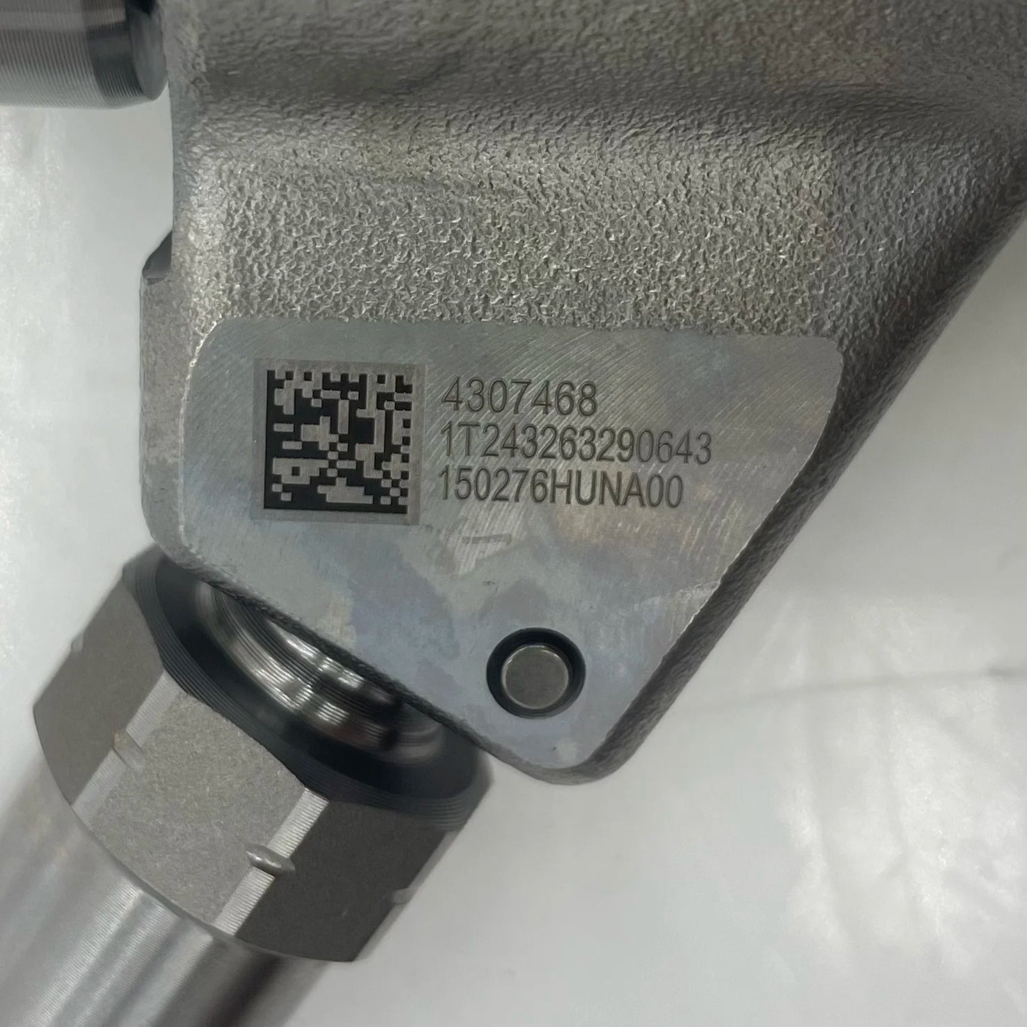 Fuel Injector 6445897 for Cummins Diesel Engines 2005–2020