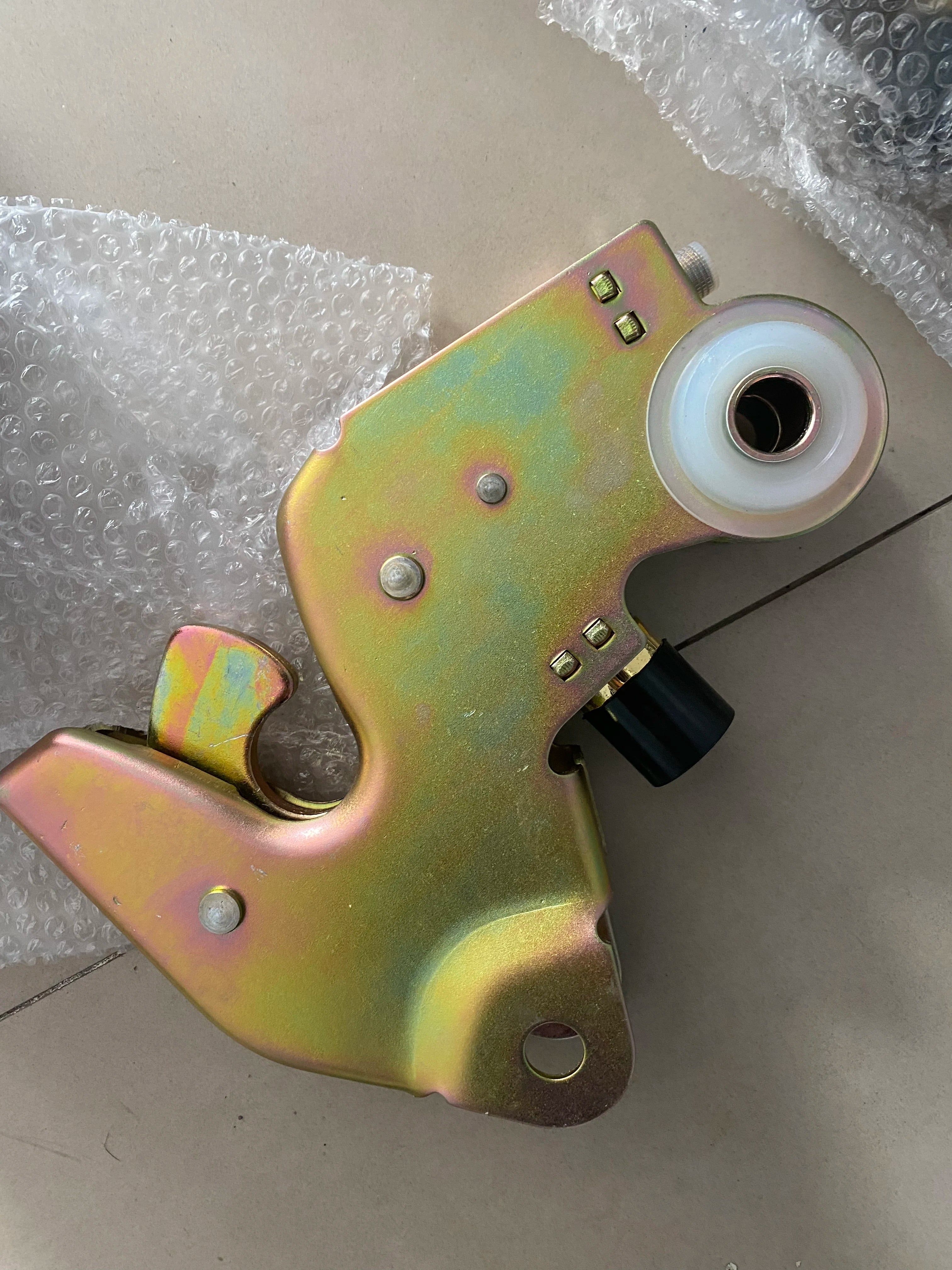 Cab Hydraulic Lock Assembly 81.61851.6020 for Shacman cabs - image 3