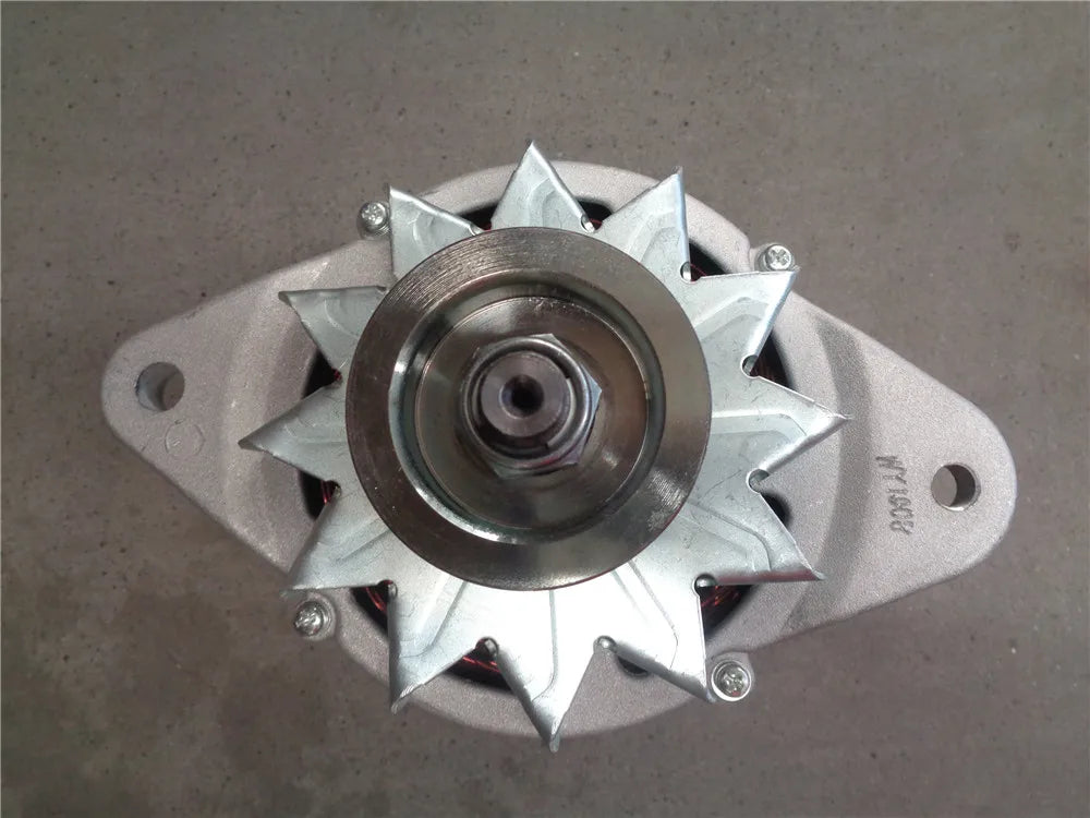 Cummins Alternator 4938600 28V 70A 4BT/6BT (1995–2008)