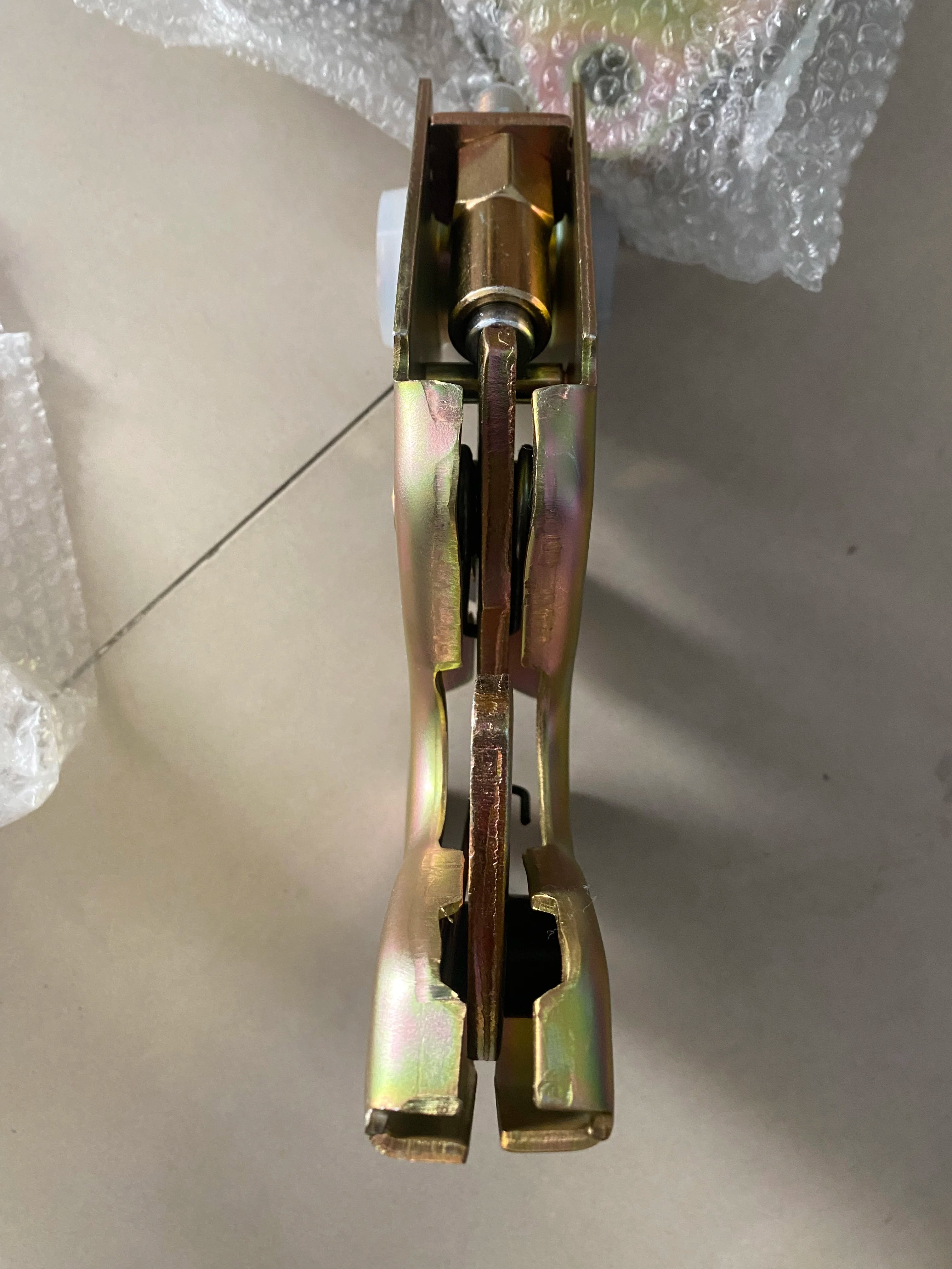 Cab Hydraulic Lock Assembly 81.61851.6020 for Shacman cabs - image 2