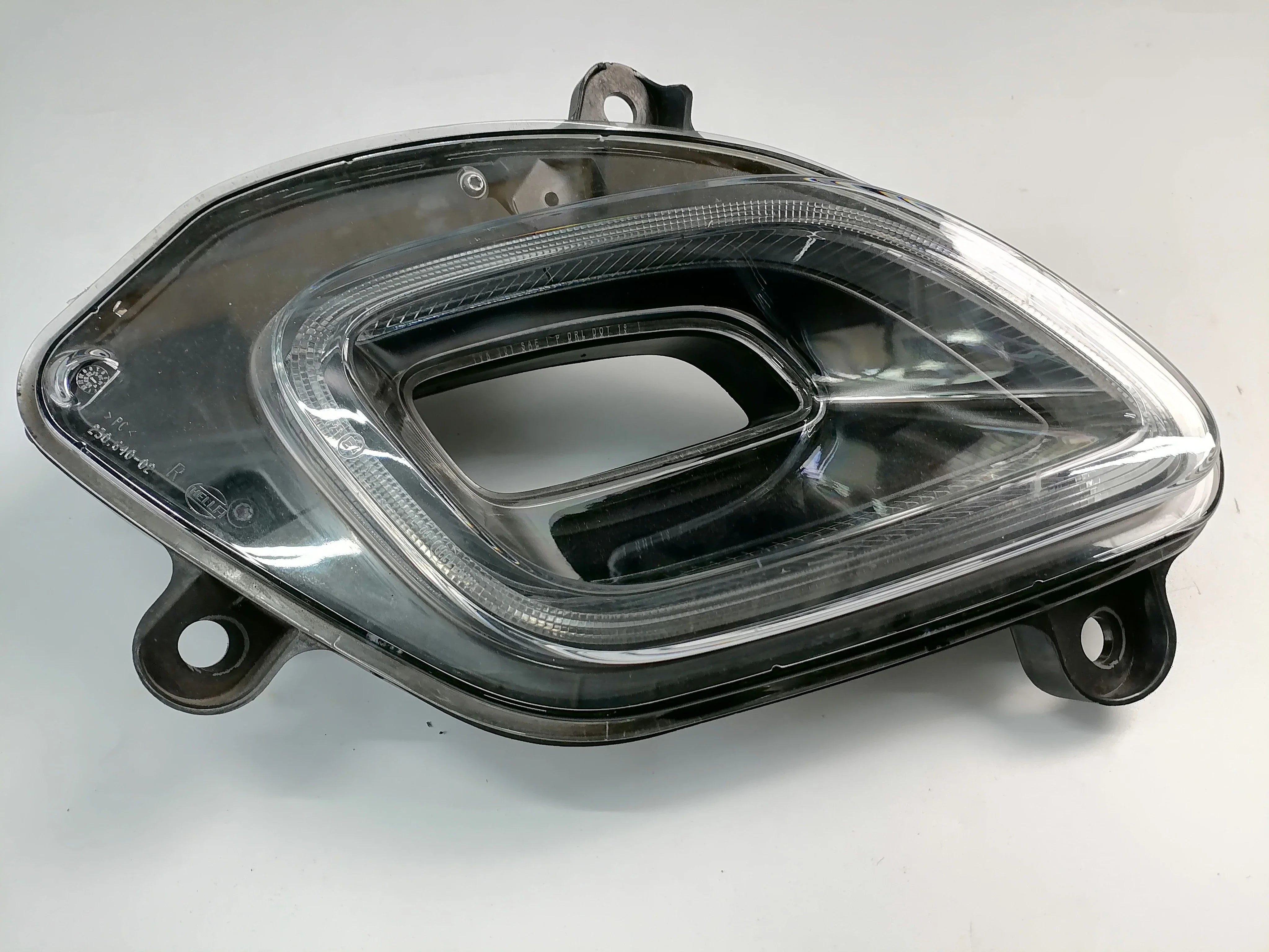 Left & Right Headlights MY83-15B243-AD / MY83-15B242-AD DBX