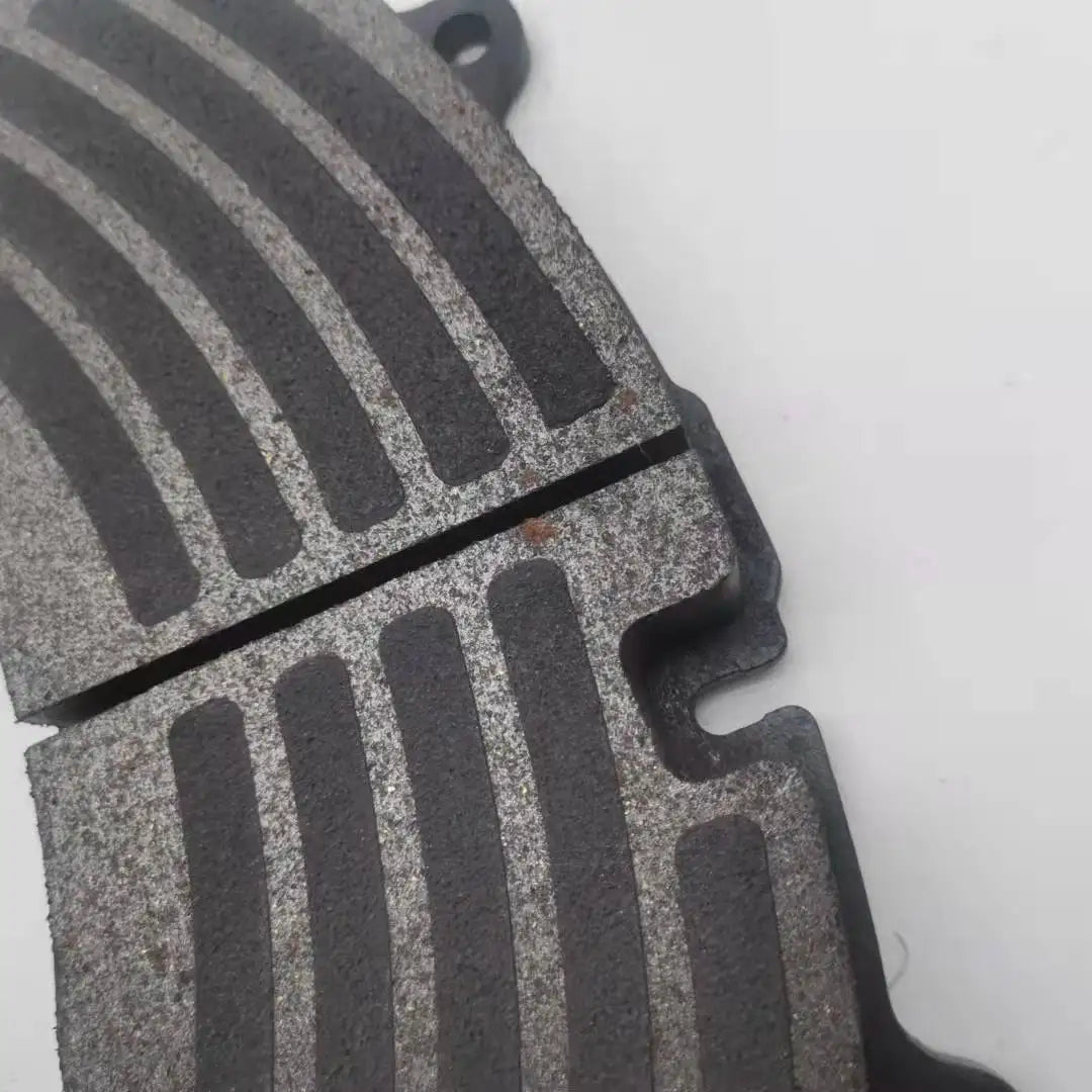 Toyota 04465-02220 Front Disc Brake Pad Kit