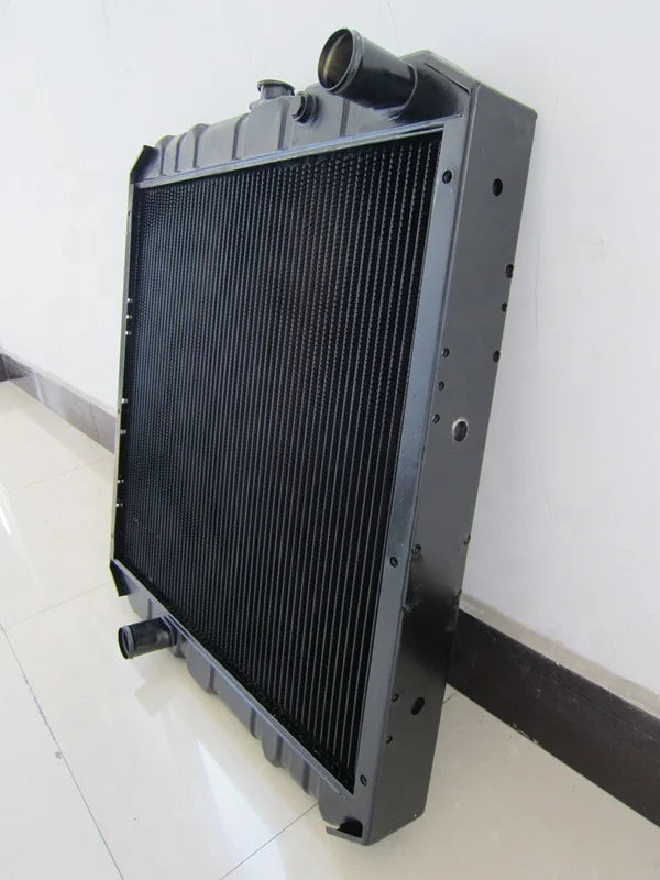 Radiator MC433496 ME293975 ME294377 ME298956 - Fuso Fighter