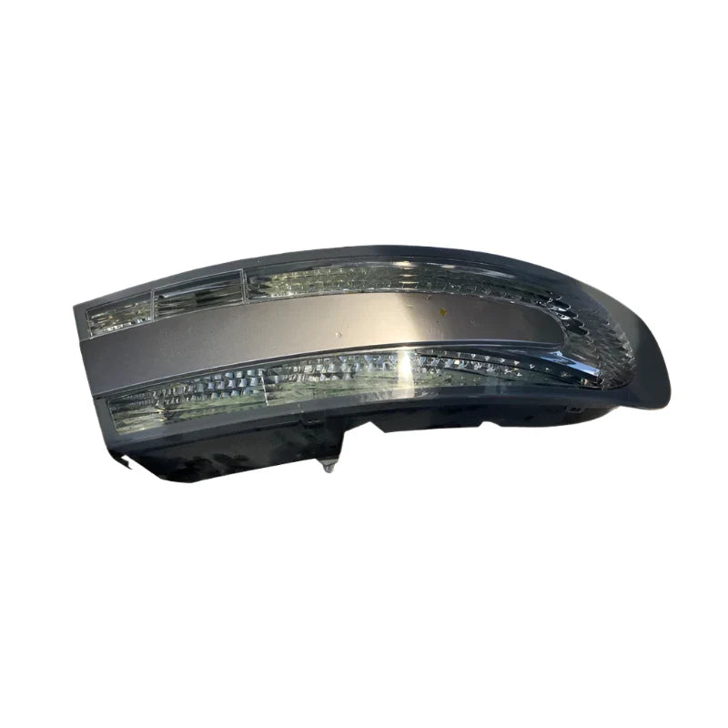 Rear LED Light Assembly 8D3313405AG / 8D3313404AG DB9 Rapid