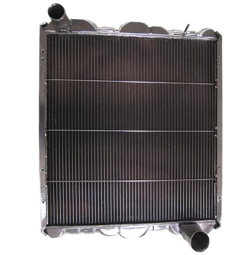 Radiator 21400-03Z79 for Nissan UD Trucks GE13TA UD380 SD TD