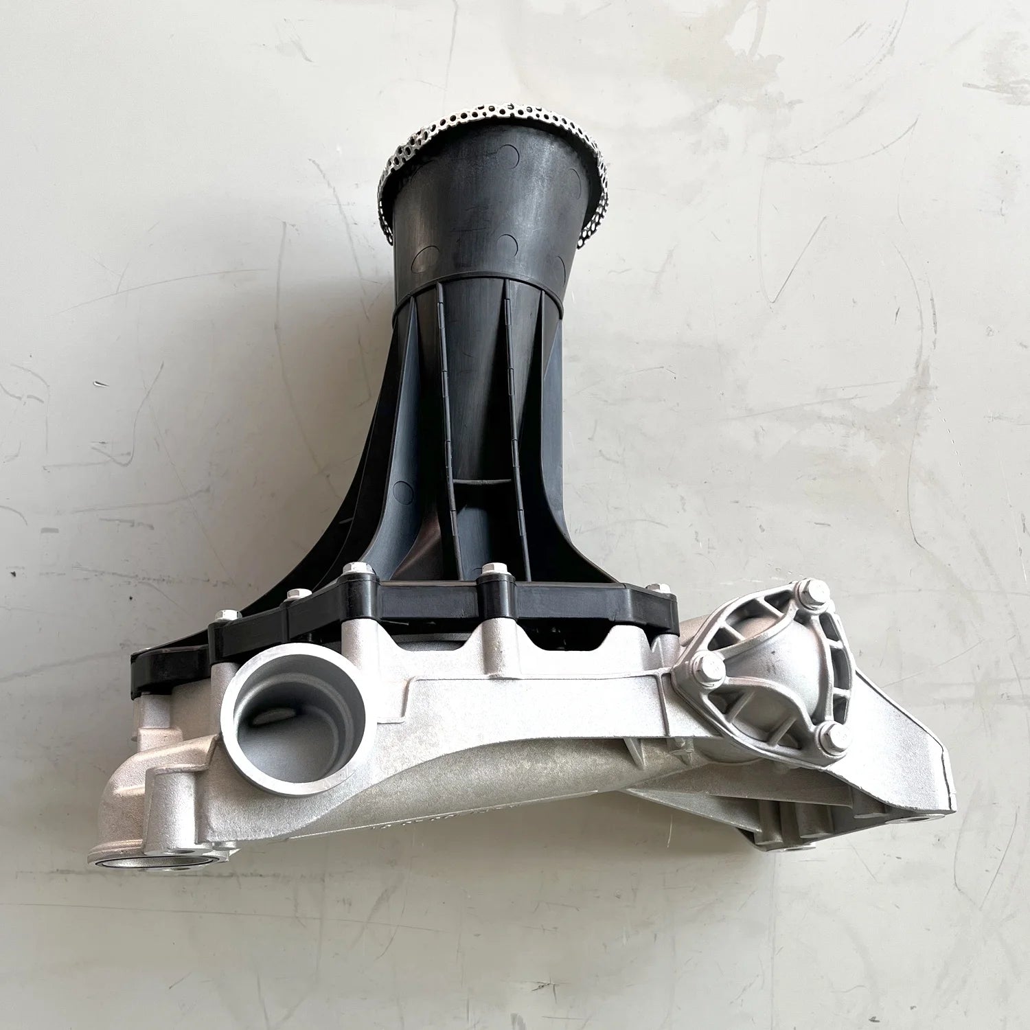 Mercedes OM471 Oil Pump Inlet A4711804051 2011–2019