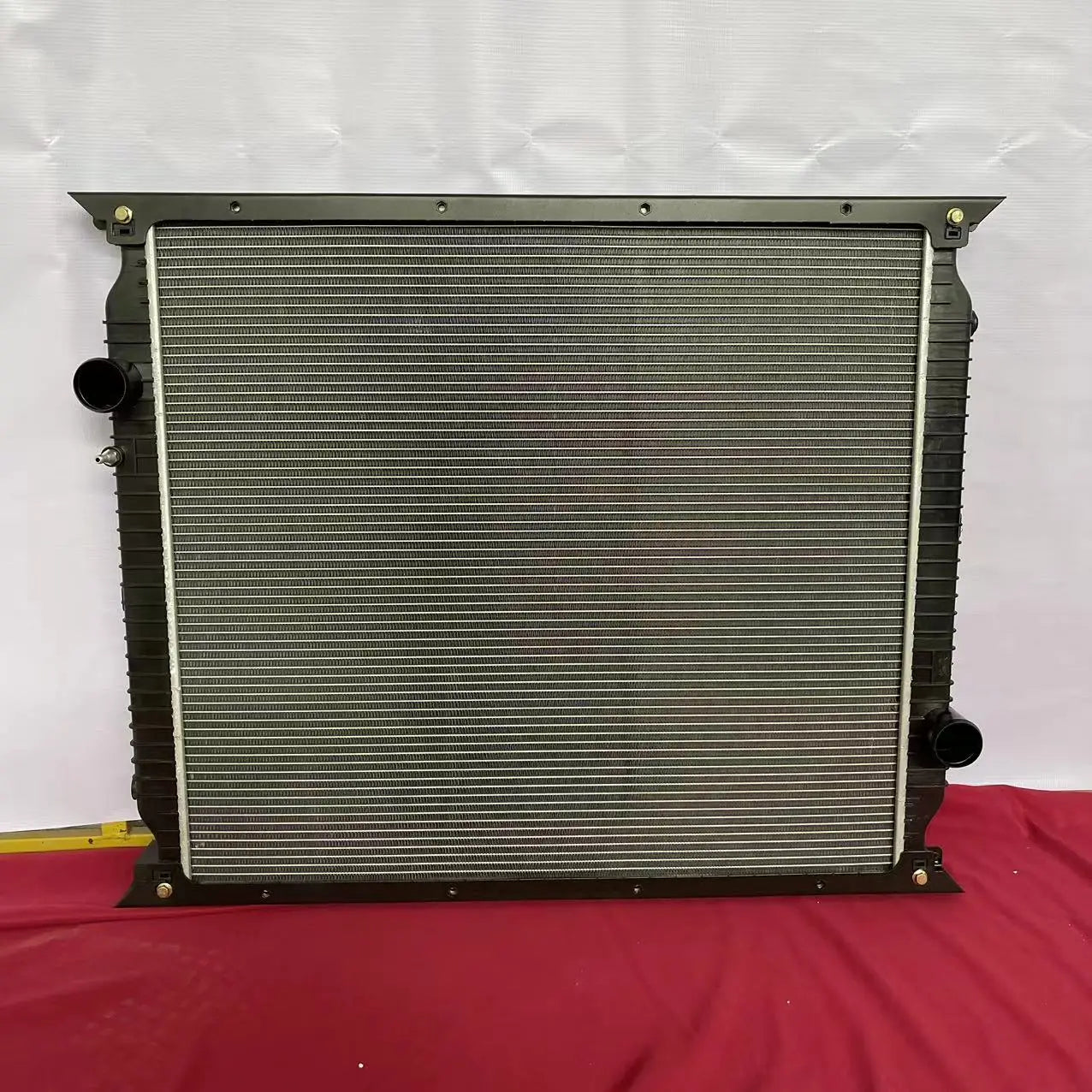 Radiator WG9719530277 Aluminum for Sinotruk CNHTC Howo Truck