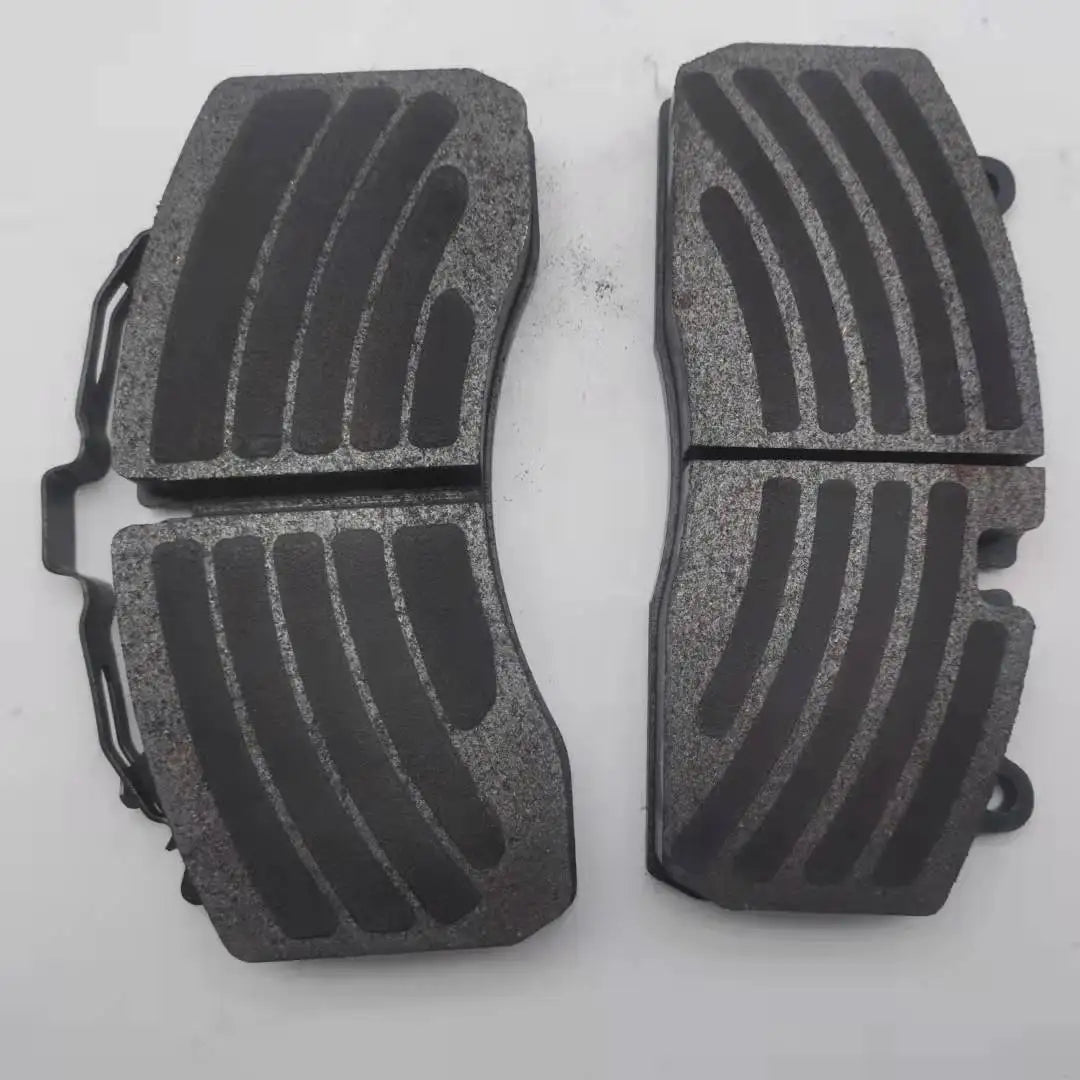 Toyota 04465-02220 Front Disc Brake Pad Kit