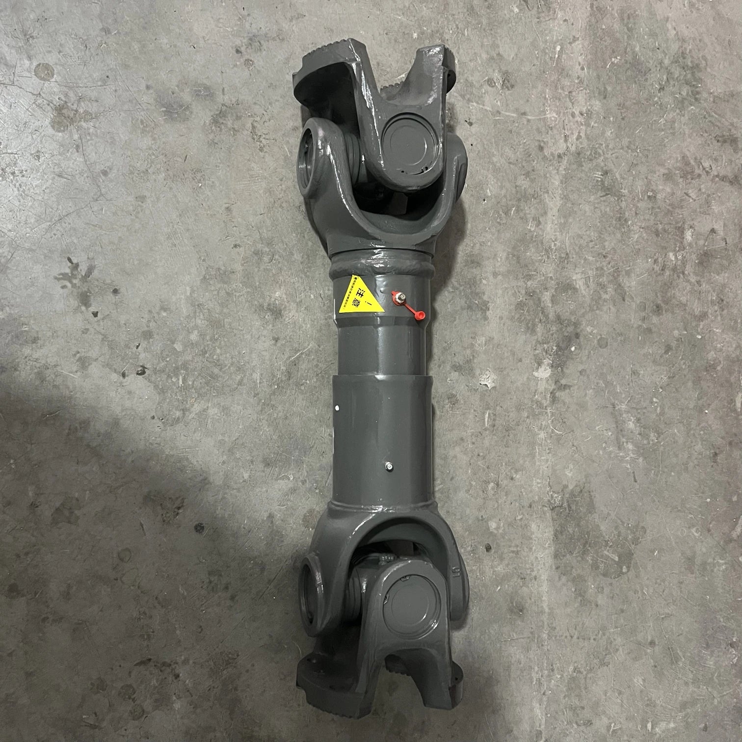 Inter-Axle Drive Shaft AZ9716310716 for SINOTRUK HOWO tandem axles - image 4