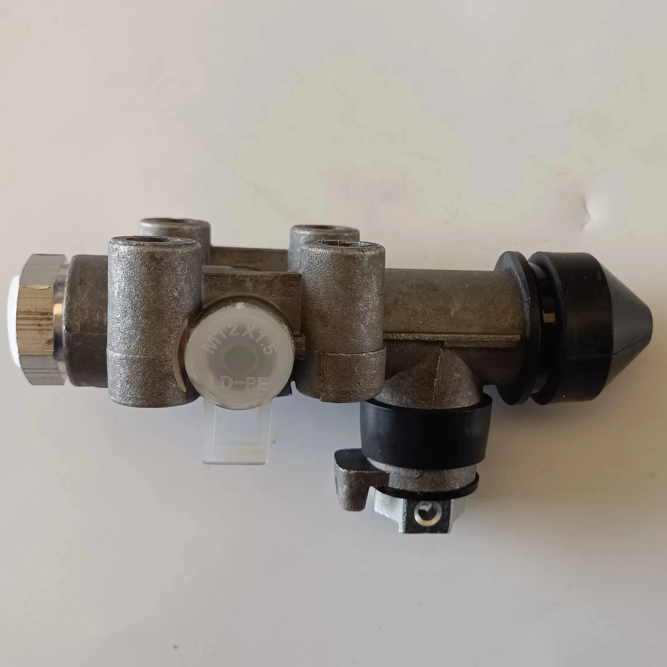 Truck Air Suspension Height Control Valve SV1304 OEM