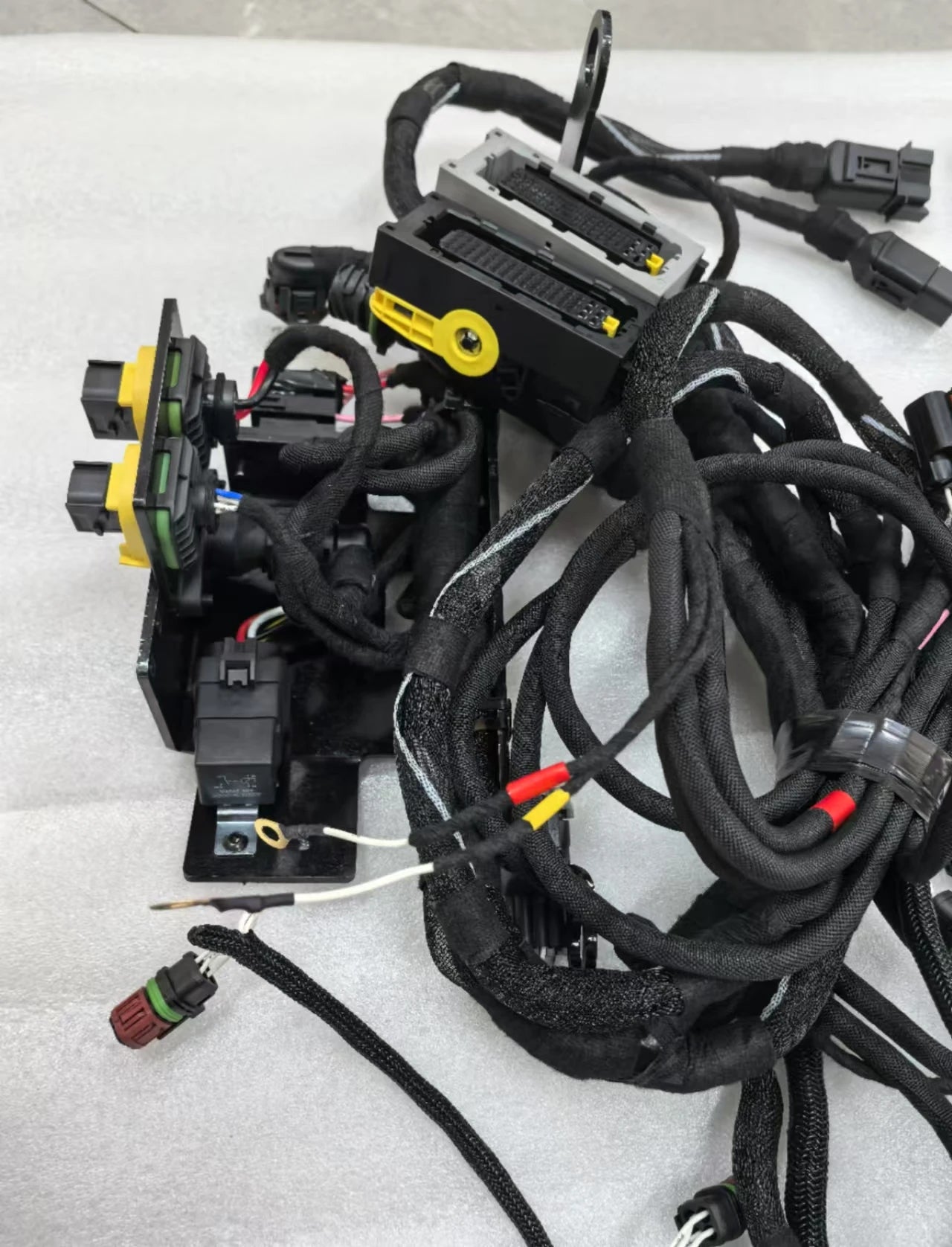 Engine Wiring Harness 22944148 for Volvo TAD1340V 2008–2020