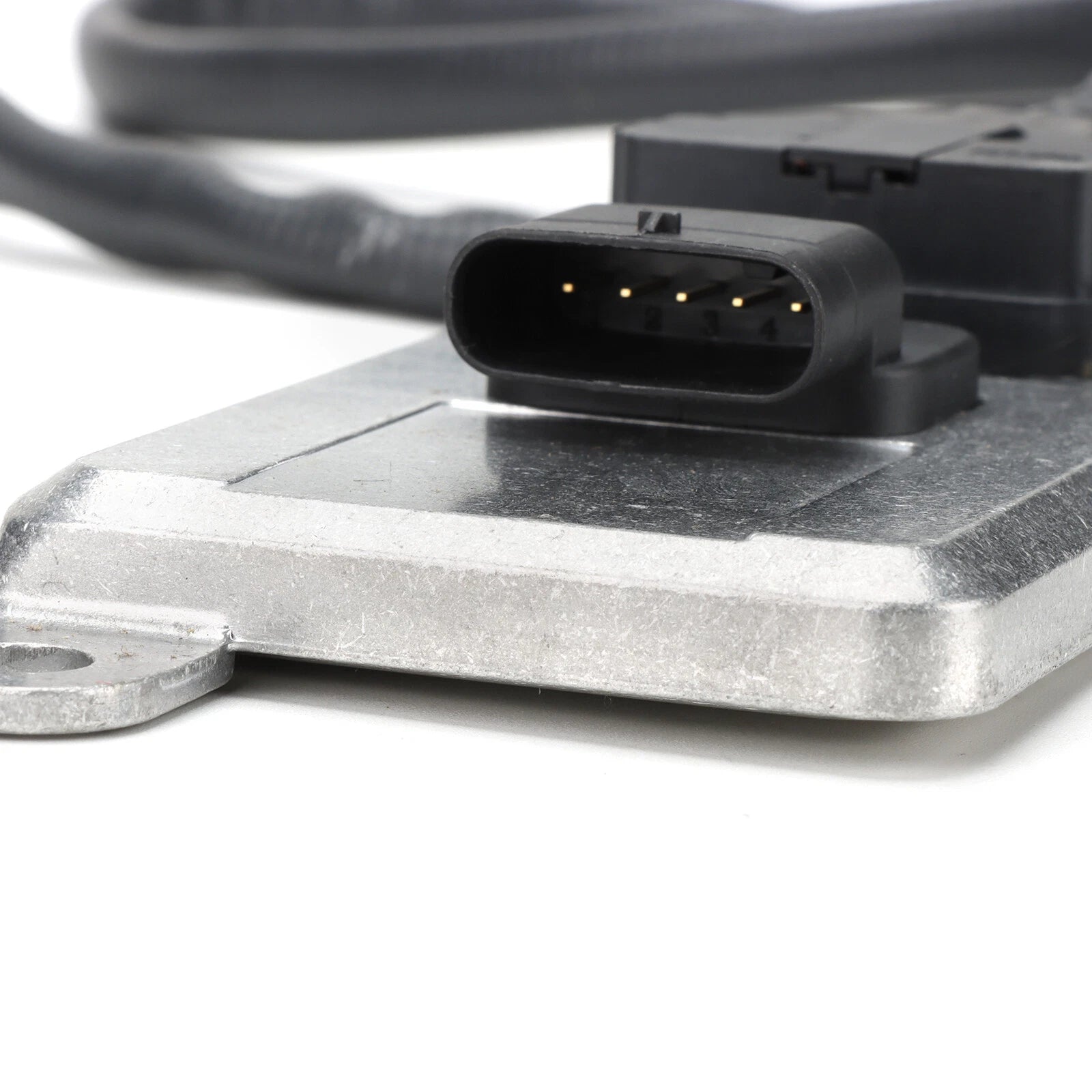 Nitrogen Oxide Sensor (NOx) 5WK96715B / 89463-37022 / A3C00276200-602 for Hino 155, 195, 238, 258, 268 & 338 Trucks (2013–2024)